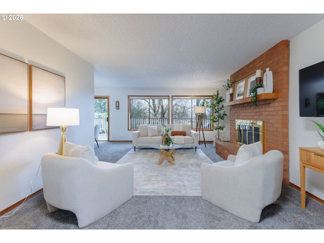 7765 Sw GENTLE WOODS Dr, Portland, OR 97224