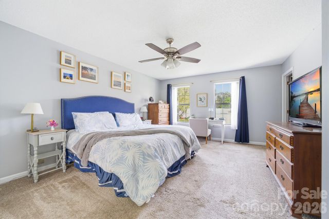 11001 Fox Mill Lane, Charlotte, NC 28277