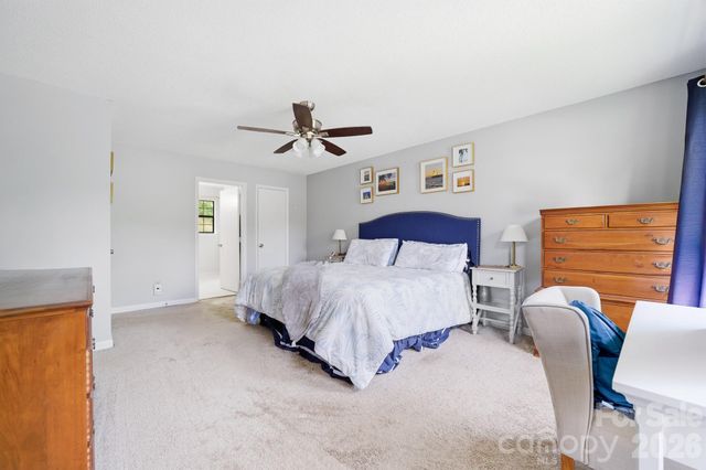 11001 Fox Mill Lane, Charlotte, NC 28277