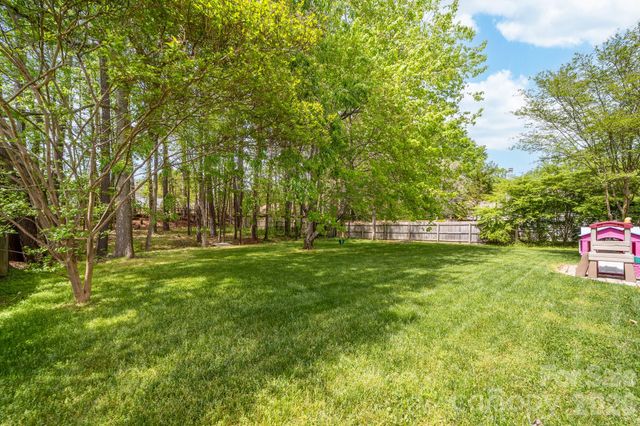 11001 Fox Mill Lane, Charlotte, NC 28277