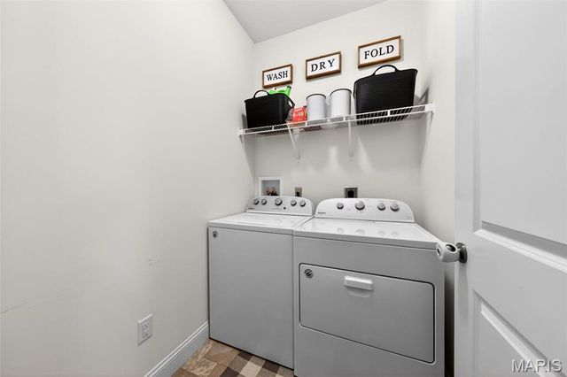 226 Flint Brook Drive, O'fallon, MO 63366