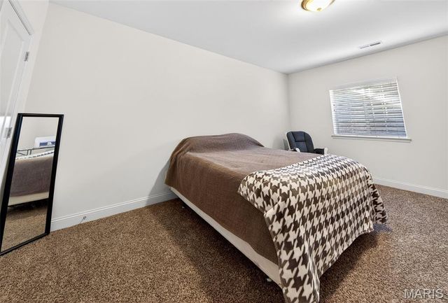 226 Flint Brook Drive, O'fallon, MO 63366