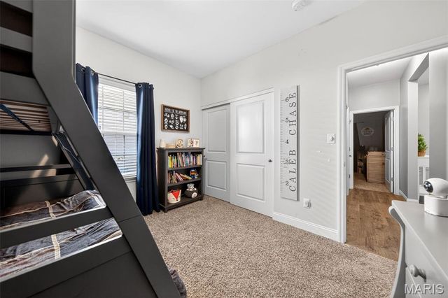 226 Flint Brook Drive, O'fallon, MO 63366