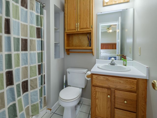53322 Rolling Meadow Boulevard, Paw Paw, MI 49079
