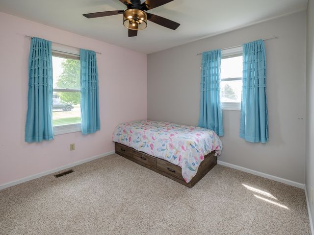 53322 Rolling Meadow Boulevard, Paw Paw, MI 49079