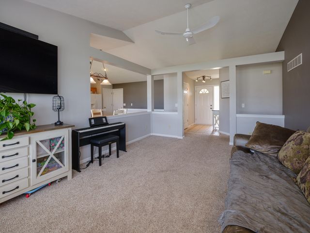 53322 Rolling Meadow Boulevard, Paw Paw, MI 49079