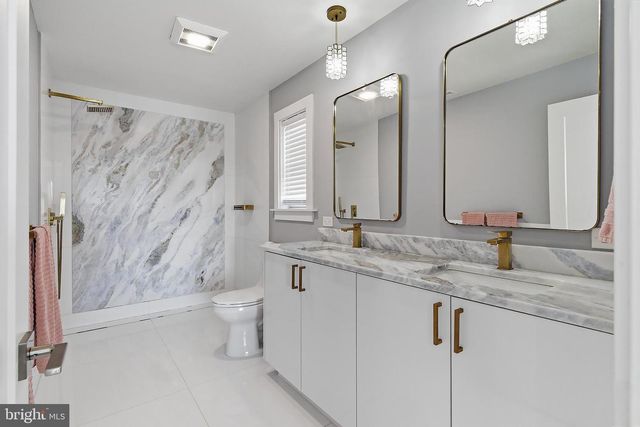 40 FLAX ISLE DR, Little Egg Harbor Twp, NJ 08087