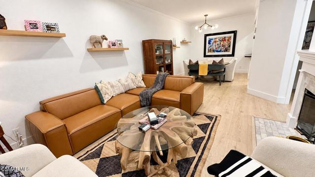 5473 Spanish Oak Lane G, Oak Park, CA 91377