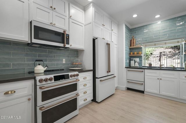 5473 Spanish Oak Lane G, Oak Park, CA 91377