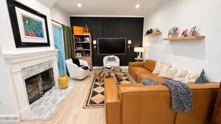 5473 Spanish Oak Lane G, Oak Park, CA 91377