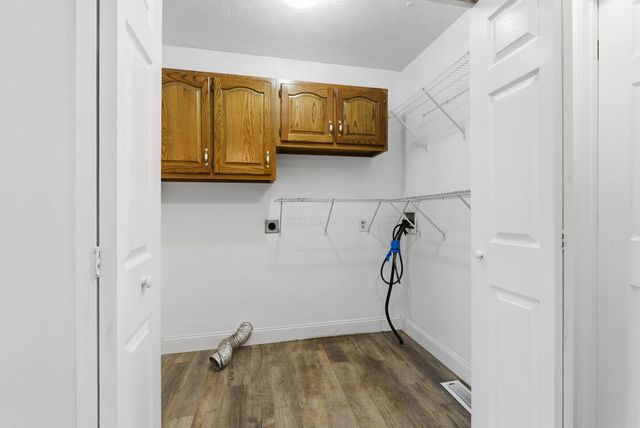 577 S Lucas Street, Junction City, KY 40440