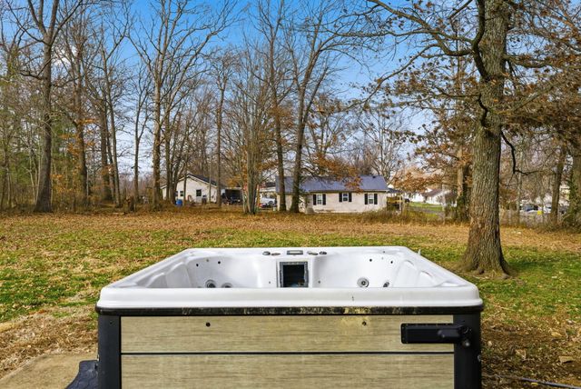 577 S Lucas Street, Junction City, KY 40440