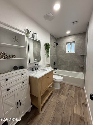 1434 E JARVIS Avenue, Mesa, AZ 85204