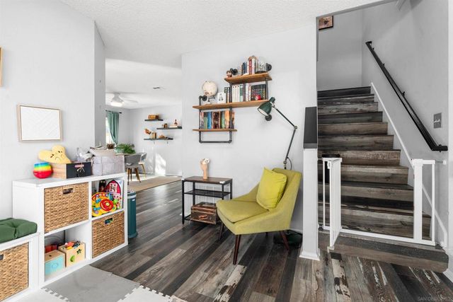 8896 Highwood Dr C, San Diego, CA 92119