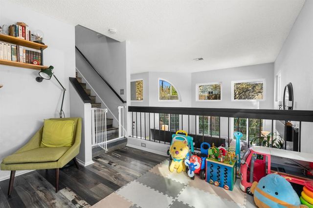 8896 Highwood Dr C, San Diego, CA 92119