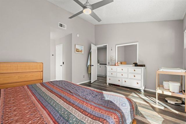 8896 Highwood Dr C, San Diego, CA 92119