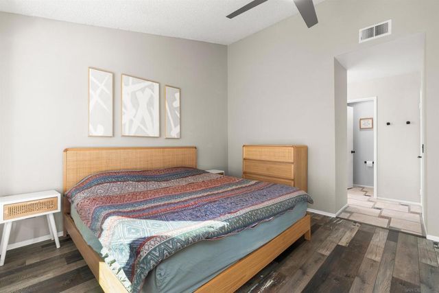 8896 Highwood Dr C, San Diego, CA 92119