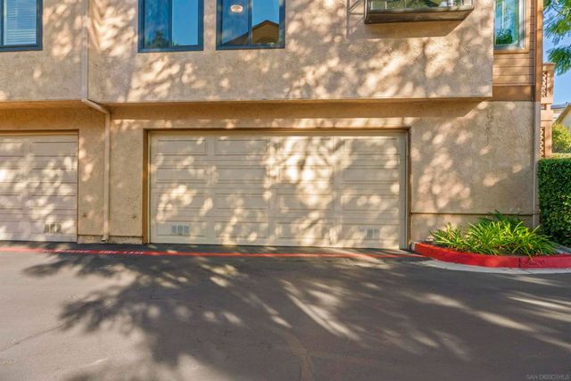 8896 Highwood Dr C, San Diego, CA 92119