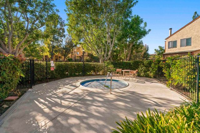 8896 Highwood Dr C, San Diego, CA 92119