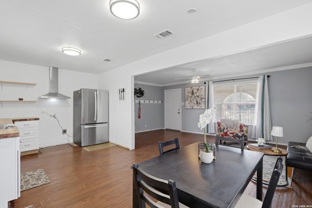 1503 Chihuahua, San Antonio, TX 78207