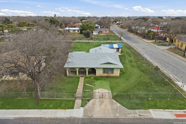 1503 Chihuahua, San Antonio, TX 78207