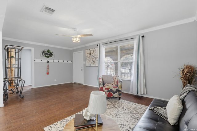 1503 Chihuahua, San Antonio, TX 78207