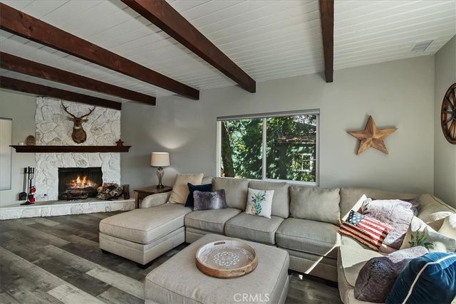 27565 North Bay Rd, Lake Arrowhead, CA 92352