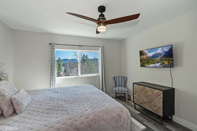 27565 North Bay Rd, Lake Arrowhead, CA 92352