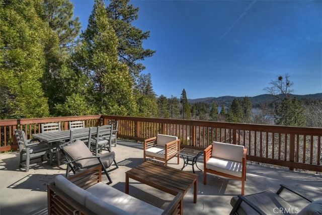 27565 North Bay Rd, Lake Arrowhead, CA 92352