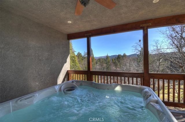 27565 North Bay Rd, Lake Arrowhead, CA 92352