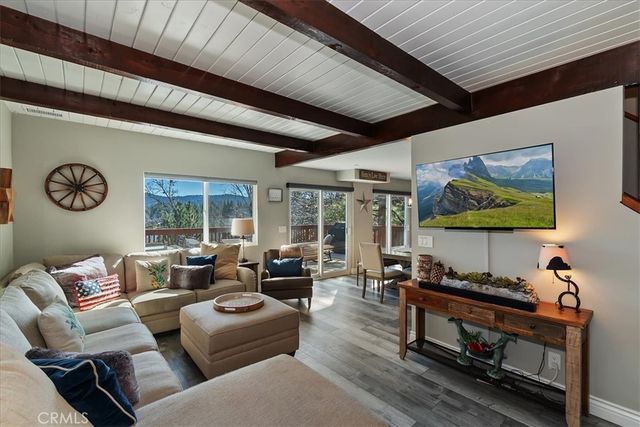 27565 North Bay Rd, Lake Arrowhead, CA 92352