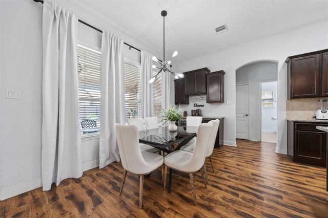 9905 White Oak Lane, Brookshire, TX 77423