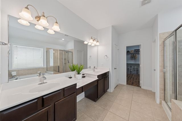 9905 White Oak Lane, Brookshire, TX 77423