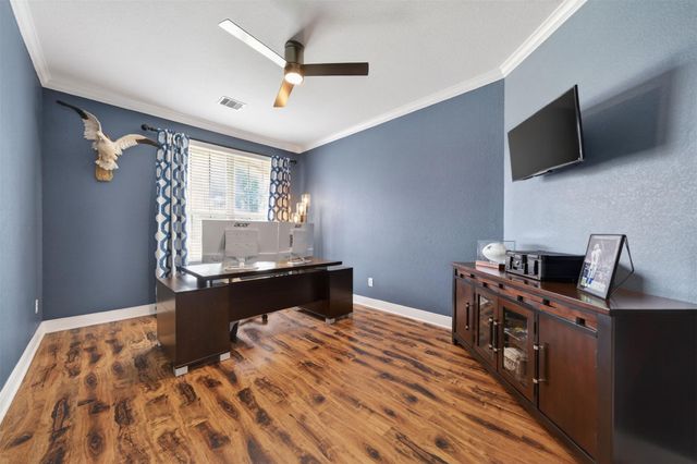9905 White Oak Lane, Brookshire, TX 77423