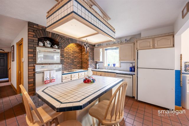 3770 Bender Road, Middleville, MI 49333