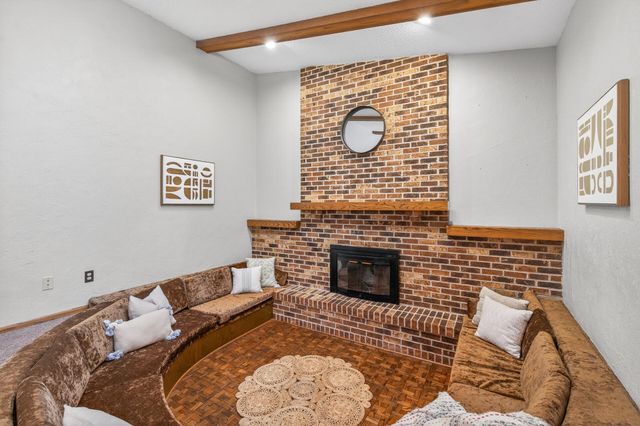 12092 Butternut Street NW, Coon Rapids, MN 55448