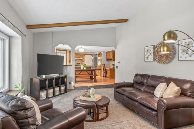 12092 Butternut Street NW, Coon Rapids, MN 55448