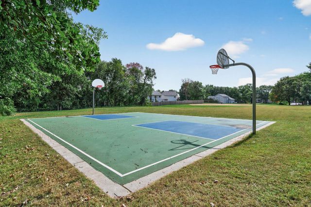 12092 Butternut Street NW, Coon Rapids, MN 55448