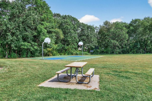 12092 Butternut Street NW, Coon Rapids, MN 55448