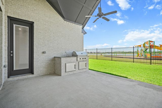 929 Wormwood Drive, League City, TX 77573