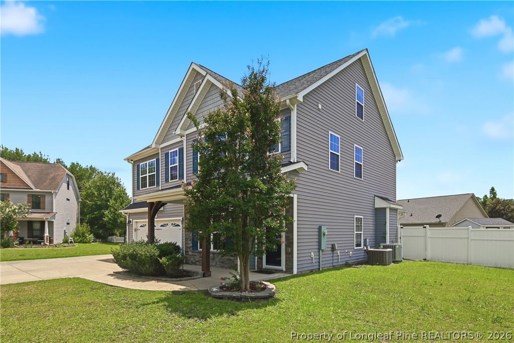 162 Eclipse Court, Raeford, NC 28376 — photo 3