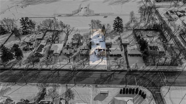 6333 W 130th Street, Parma Heights, OH 44130