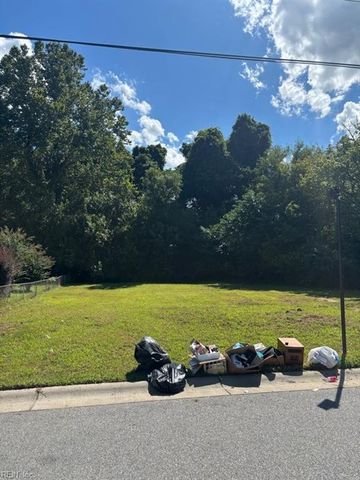 111 Charlotte AVE, Suffolk, VA 23434