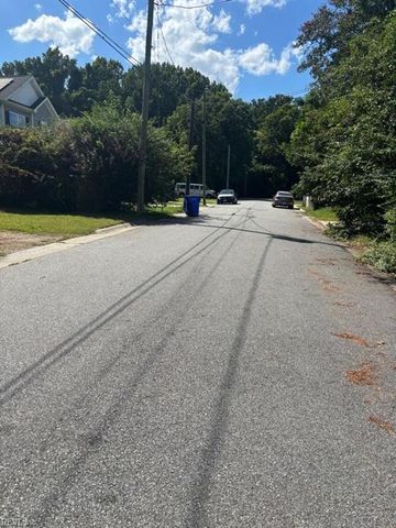 111 Charlotte AVE, Suffolk, VA 23434