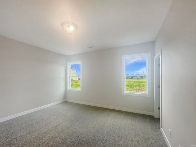 4657 Chelmsford Drive, Newburgh, IN 47630
