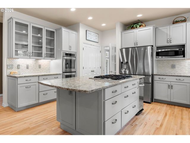 15845 Sw CARDINAL Loop, Beaverton, OR 97007