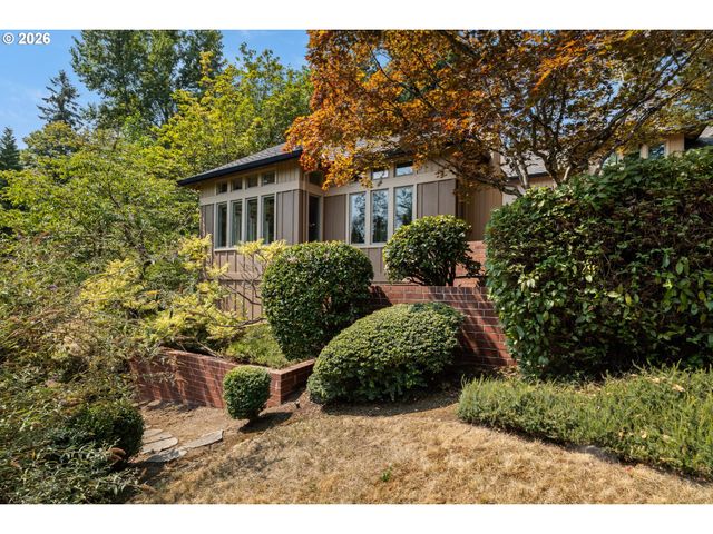 15845 Sw CARDINAL Loop, Beaverton, OR 97007