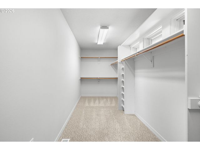 15845 Sw CARDINAL Loop, Beaverton, OR 97007