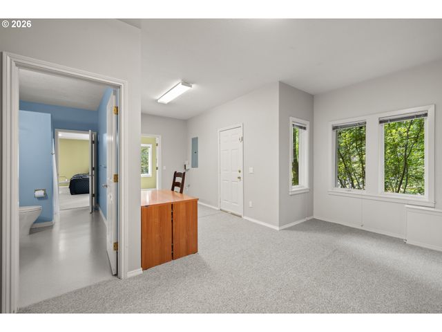 15845 Sw CARDINAL Loop, Beaverton, OR 97007