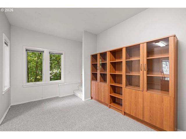 15845 Sw CARDINAL Loop, Beaverton, OR 97007